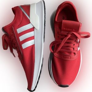 NWOT adidas U Path X | Red | Size Youth 5